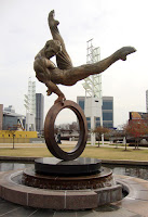 Georgia Dome Gymnast Statue, The Flair