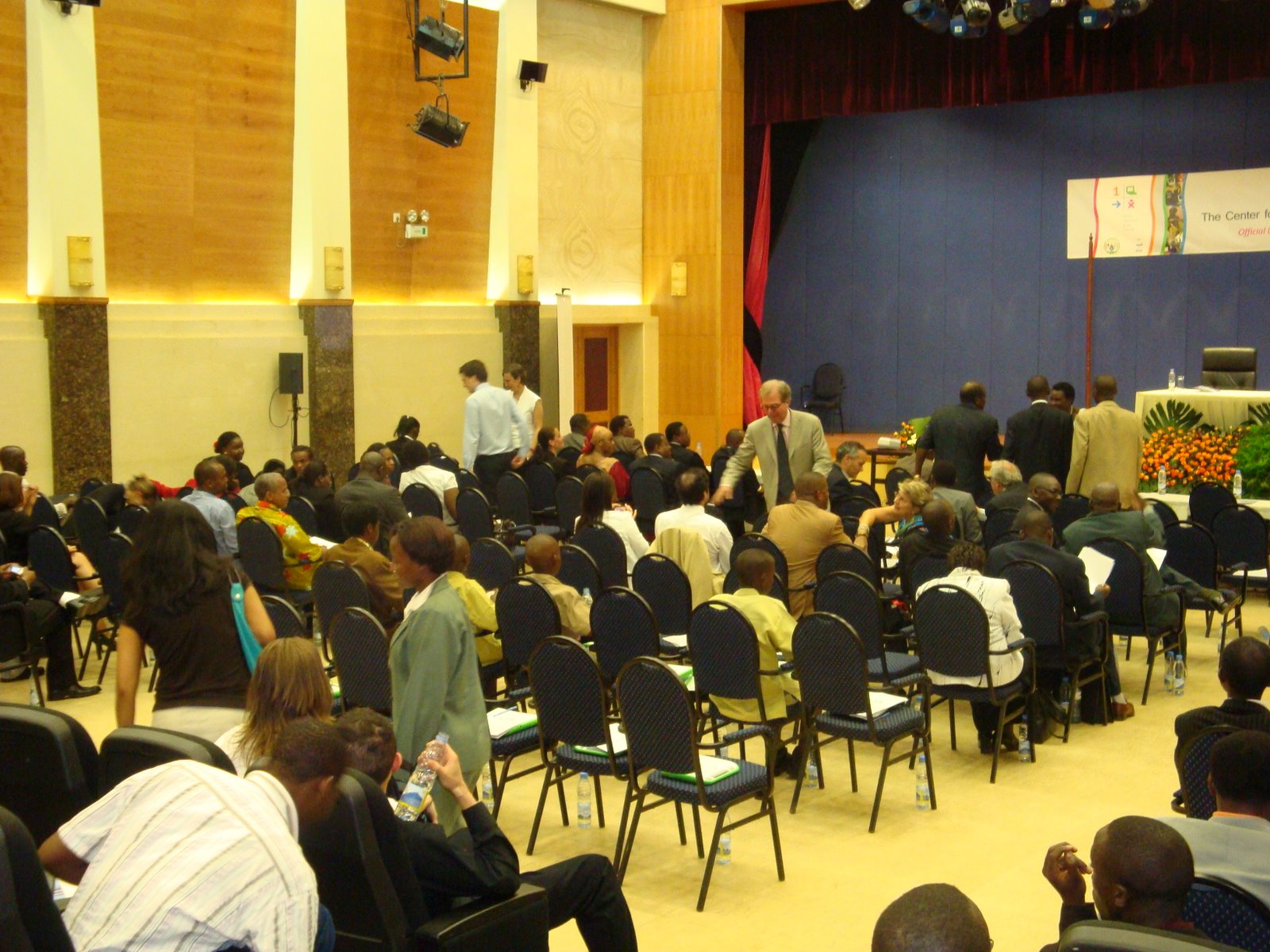 [Teams+inside+prime.JPG]