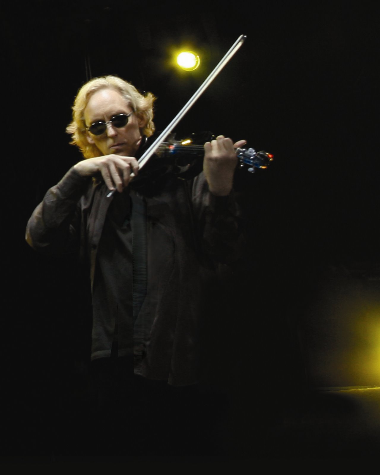[Eddie_Jobson_Live.JPG]