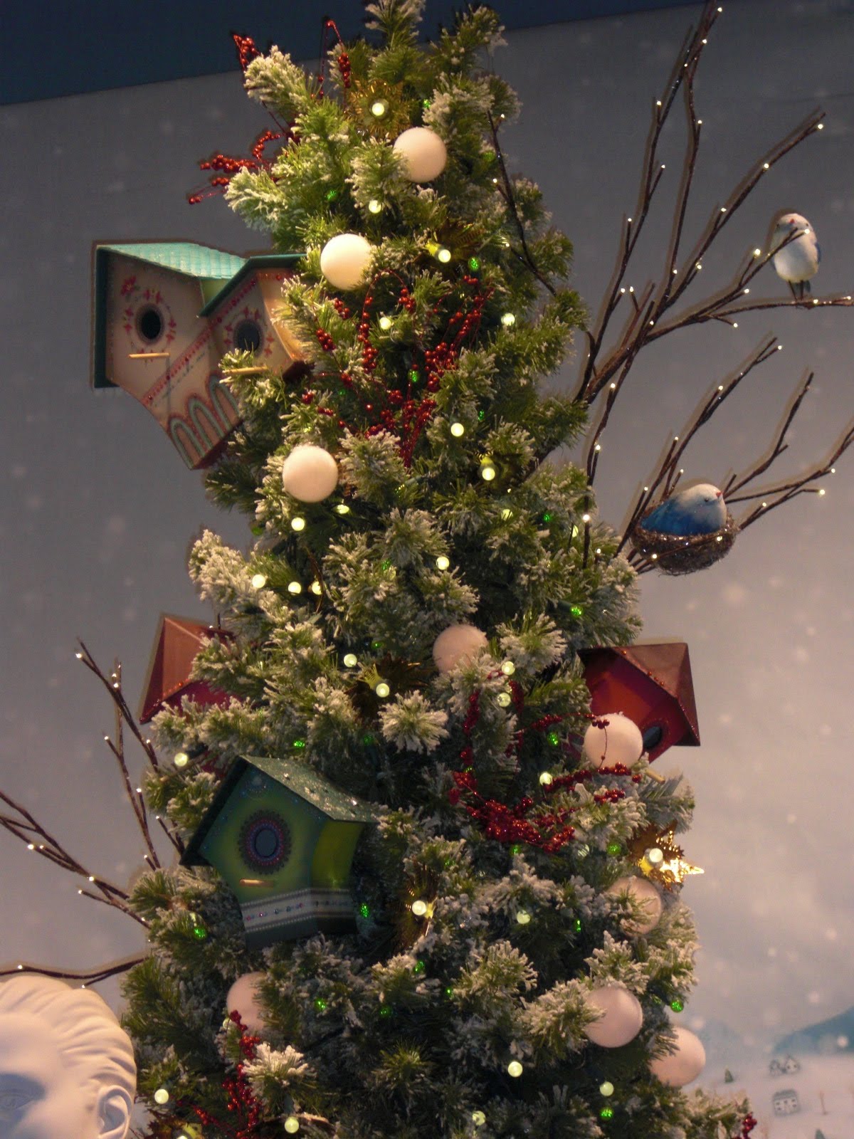 I Spy...with a visual merchandising eye! Nordstrom holiday is "for the