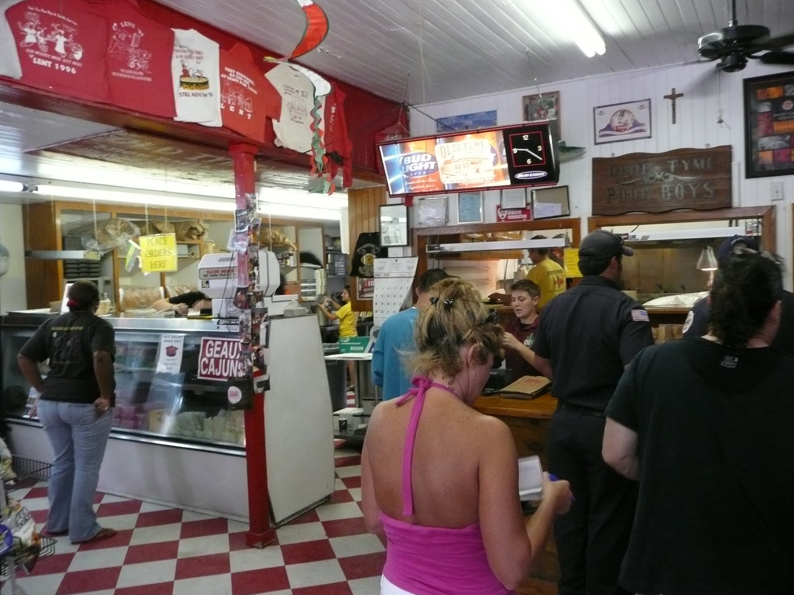 PIG OUT SPOTS Old Tyme Grocery (Lafayette, LA)