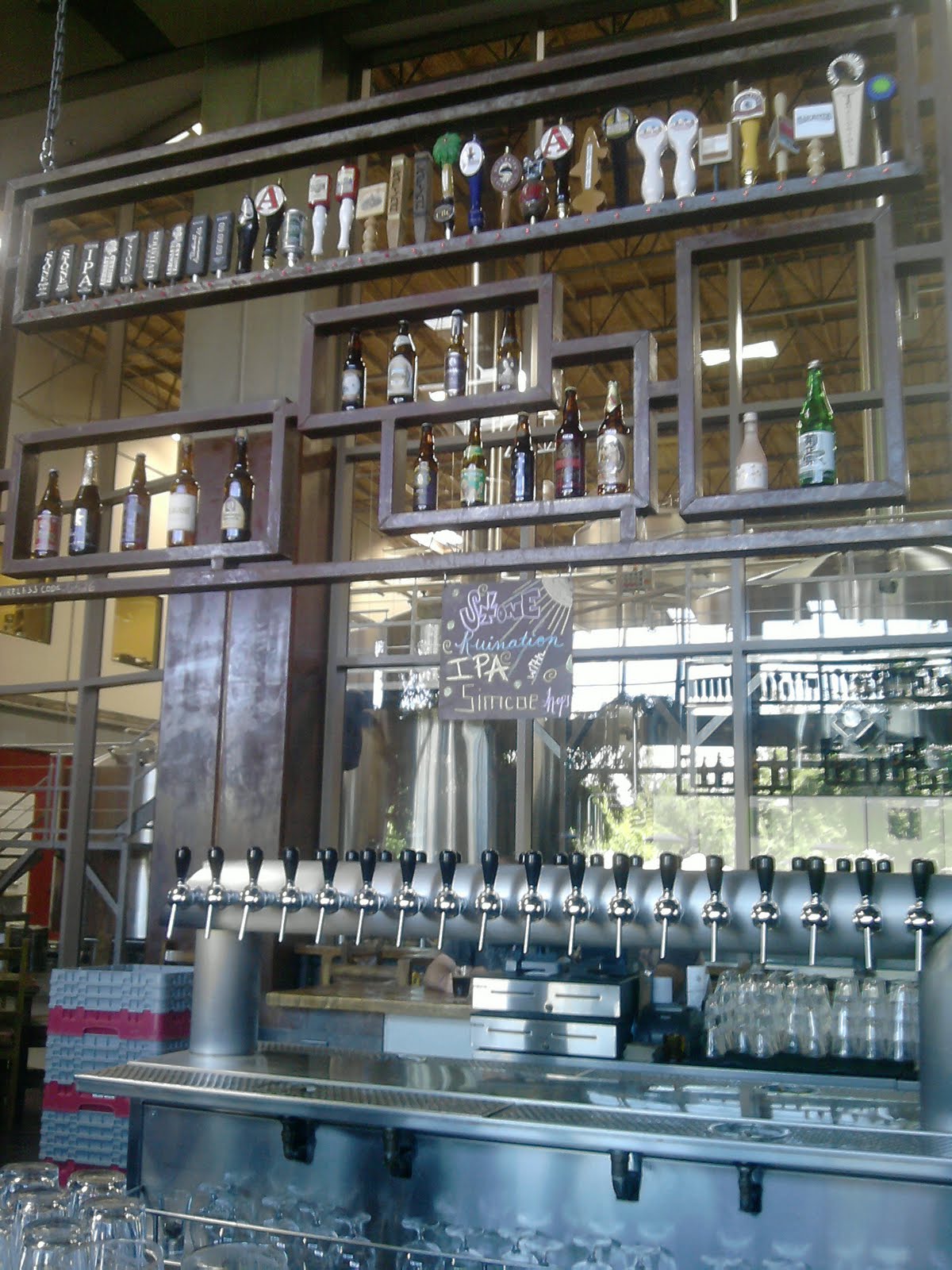 [P161009_15.18_[01].jpg]