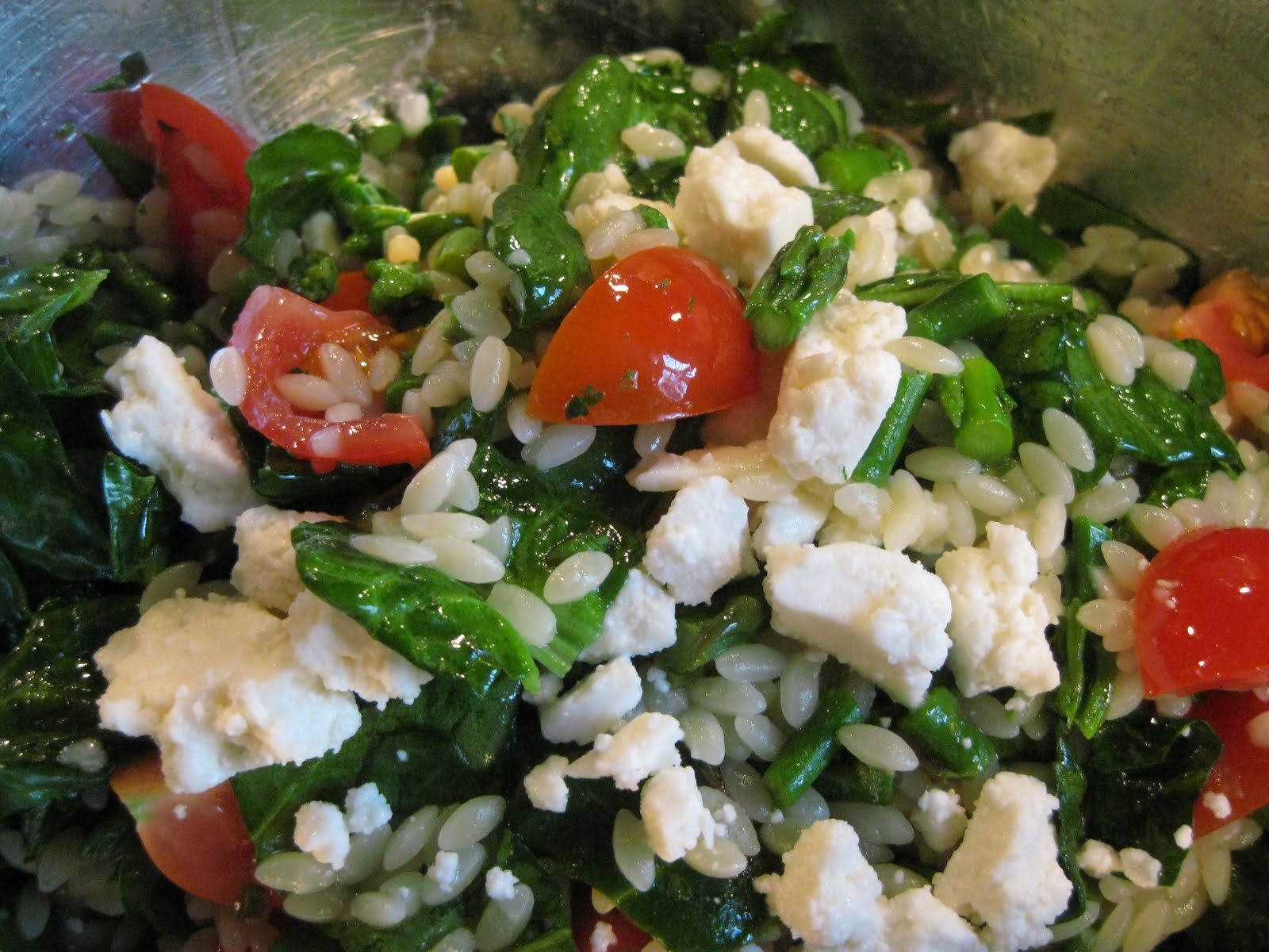 Andrea The Kitchen Witch Orzo salad with asparagus, tomatoes, spinach