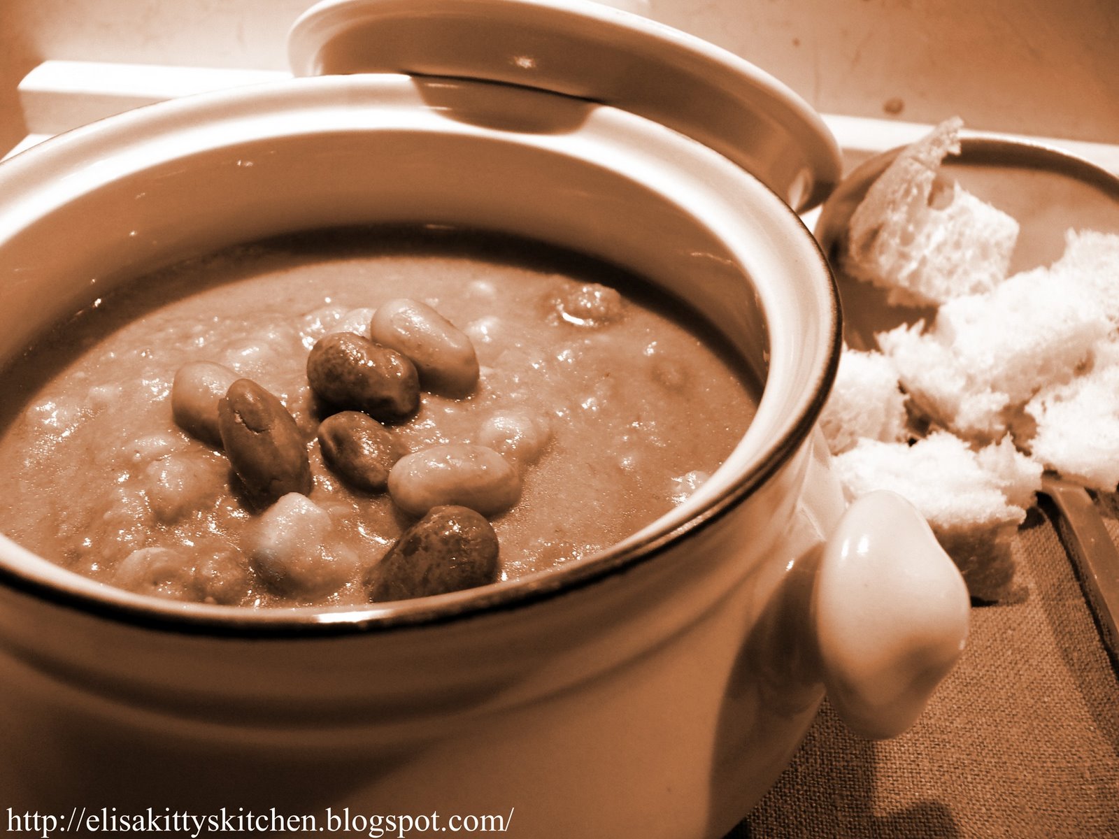 [Bean's+soupbn.JPG]