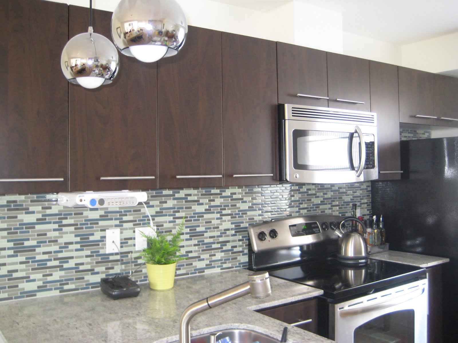 Kitchen backsplash lowes Backsplash http://.xtile.net/
