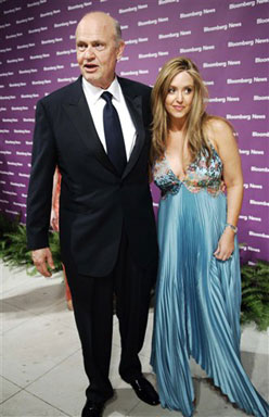 [fred+and+his+babe+of+a+wife.jpg]