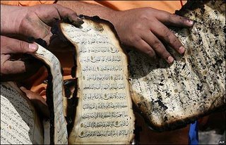 [burn_koran[1].jpg]