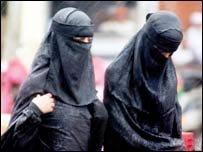 [burqas2.jpg]
