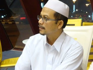 http://4.bp.blogspot.com/_zGAoqmJDEcU/SoDW6LohI4I/AAAAAAAANCg/Ec1jeJB6RGw/s400/zul.jpg