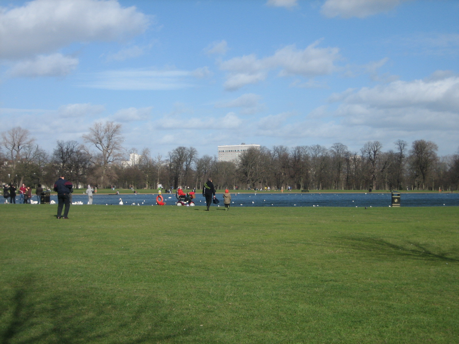 [london+08+238.jpg]