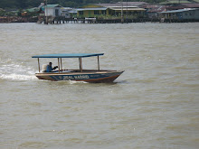 Boat to Kg Ayer