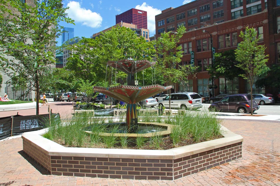 Sloopin A South Loop Blog Why is the Printer's Row Fountain Off?