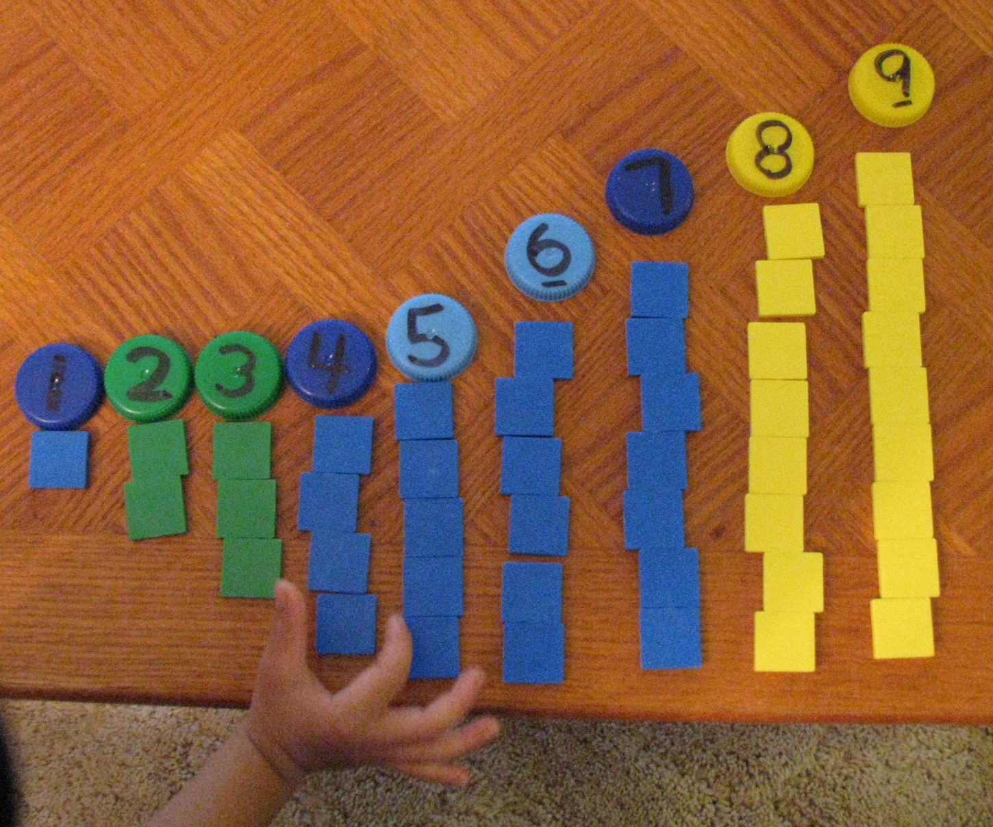 love2learn2day: Milk Cap Math: Preschool Activities