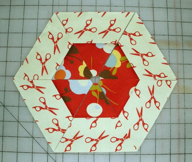 Jaybird Quilts hexagon quilt along... block 2