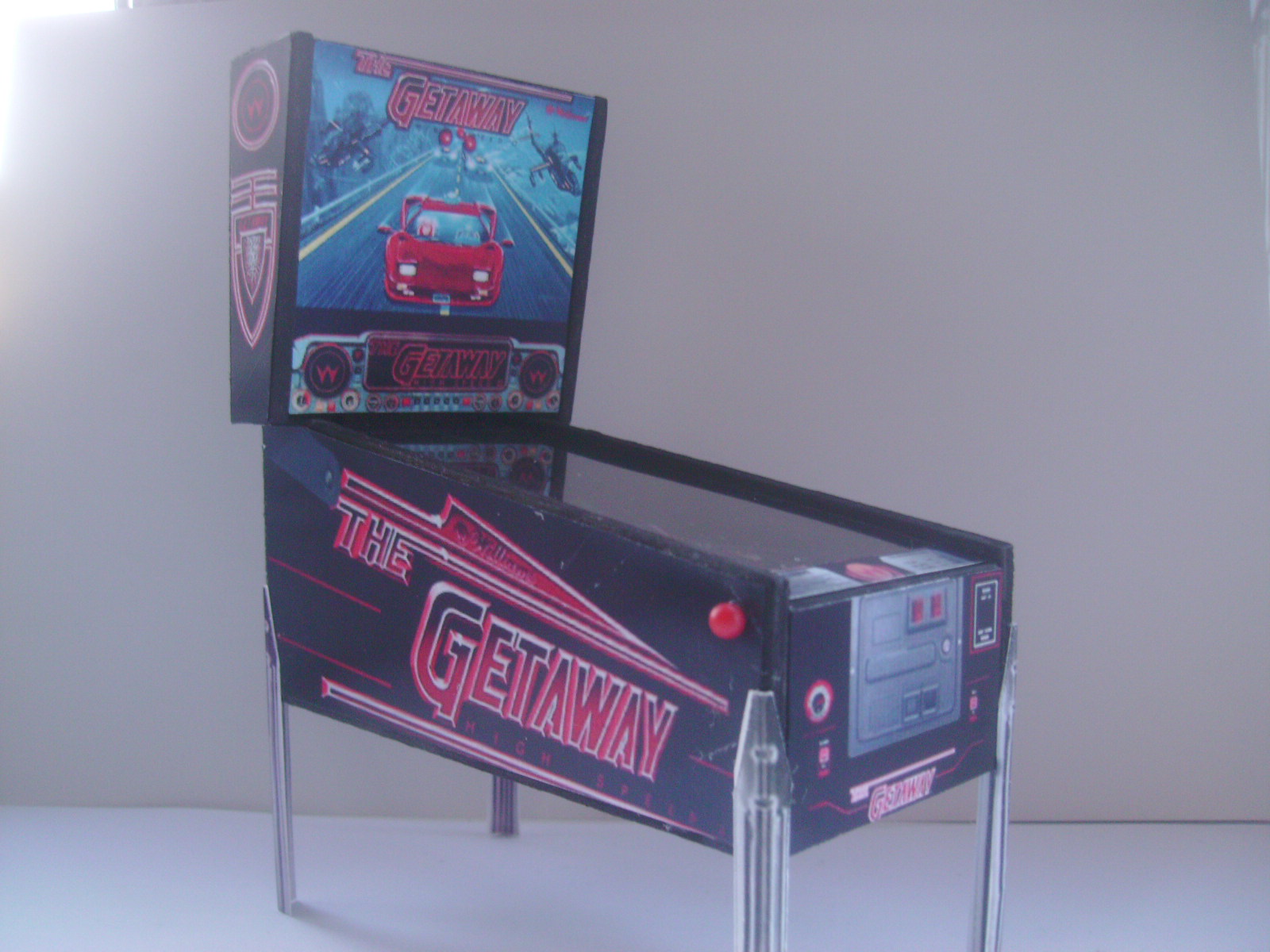Retro Heart THE GETAWAY Pinball Table Model