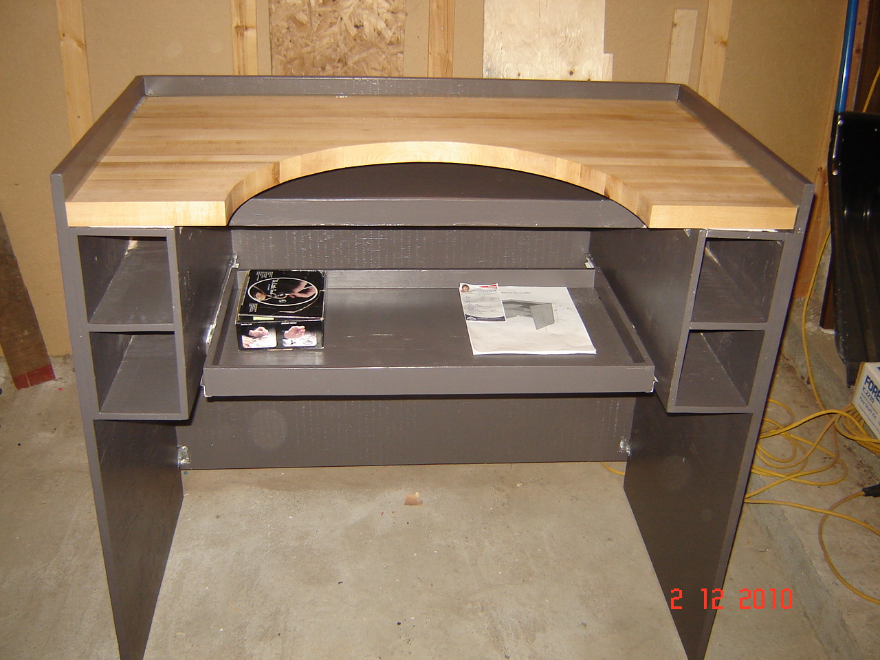 12 Best Jewelers bench images in 2019 Jewellers bench, Jewelry, Work