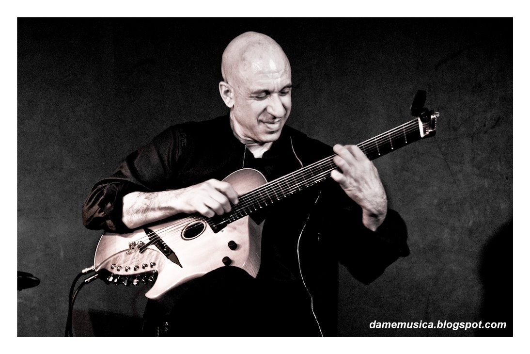 [elliott+sharp-2.jpg]