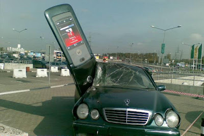 Mercedezs and Cellphone Crash 2