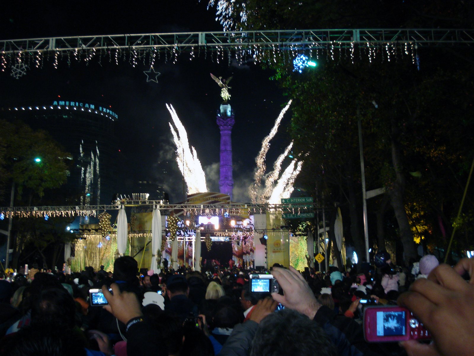 [DSC09213.JPG]