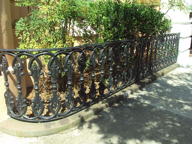 Antique Art Garden Wrought Iron Gates Of Charleston South If I Could Have Ripped It Out And Secretly Carried Home To Encircle My Garden Just A Thought These Are All Original Heavy Cast Iron Fencing