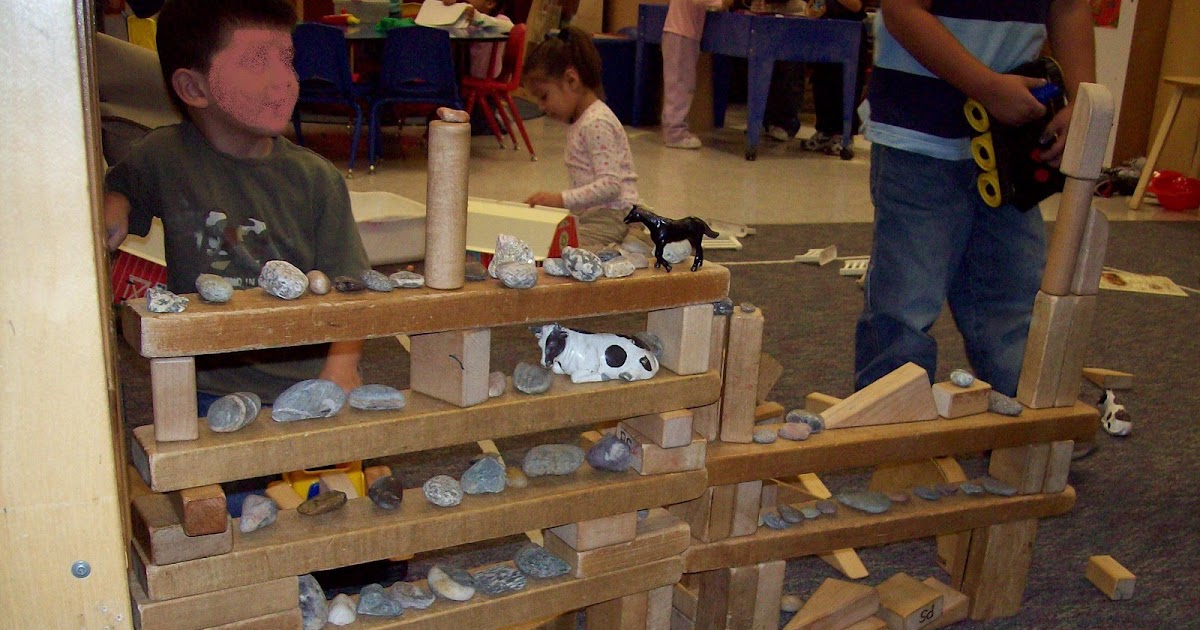Learning and Teaching With Preschoolers Block Play