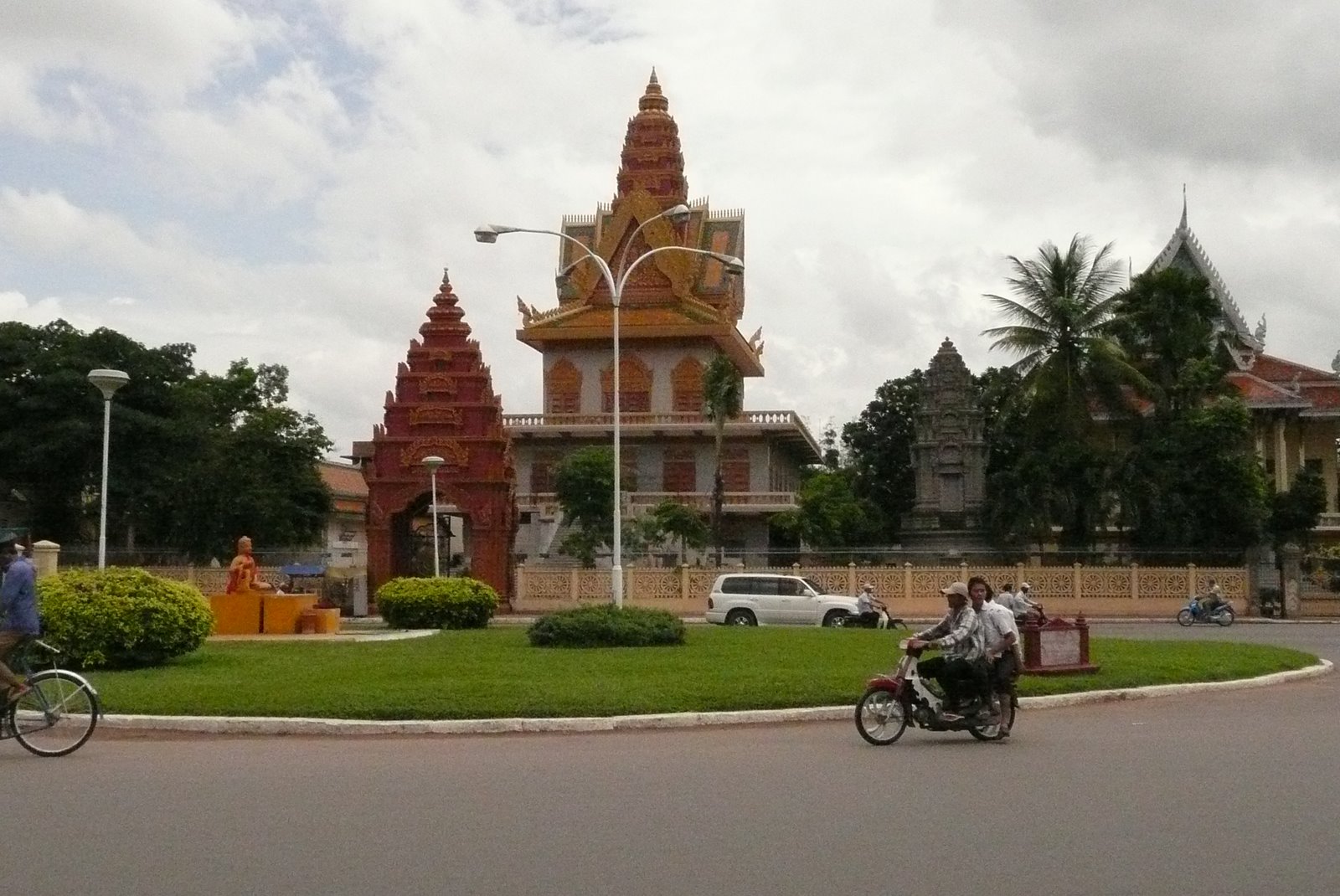 [P1020498.JPG]