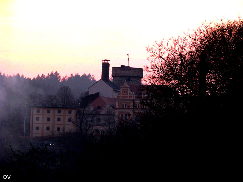 [Tábor---sunny-days---04.jpg]