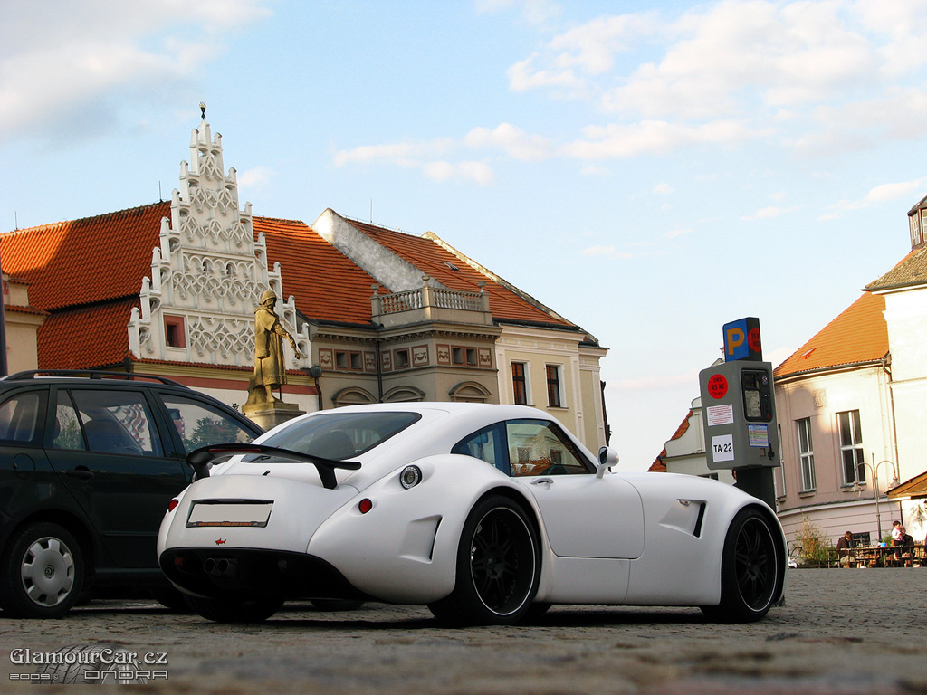 [Wiesmann-MF5-19-4-04.jpg]