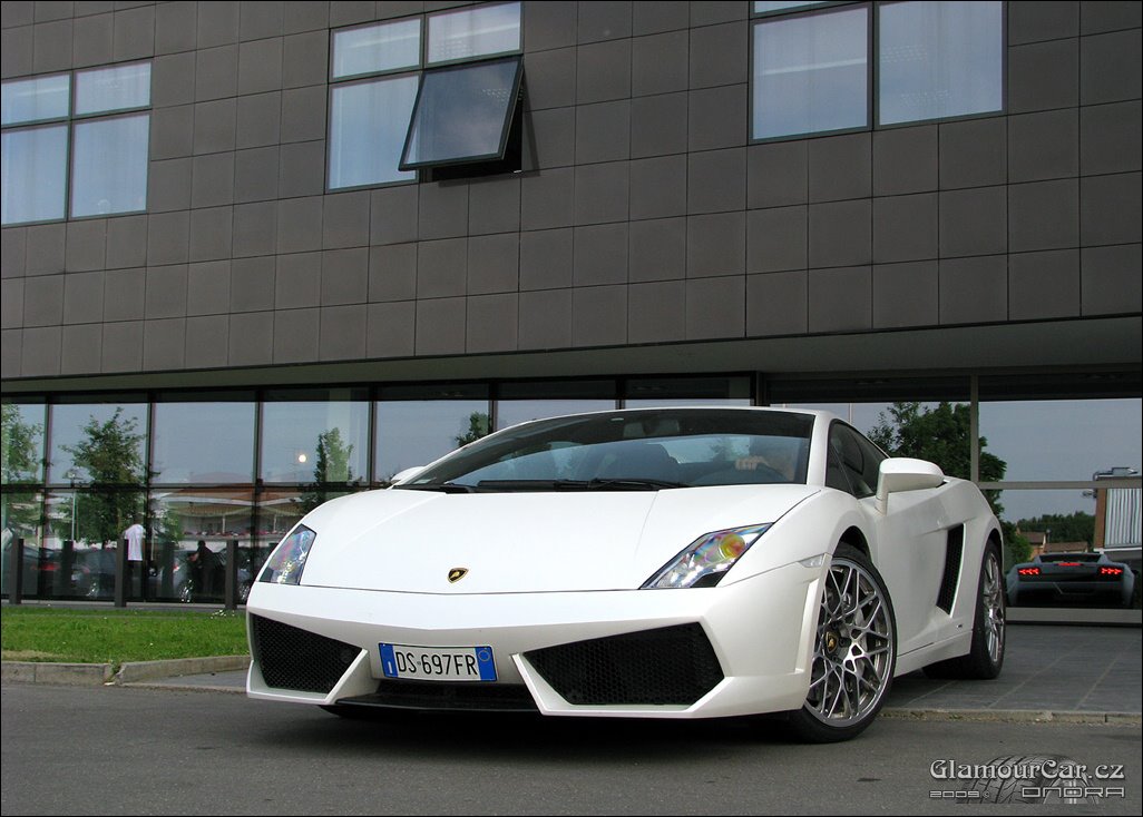 [Photoshoot-LP670SV-007.jpg]