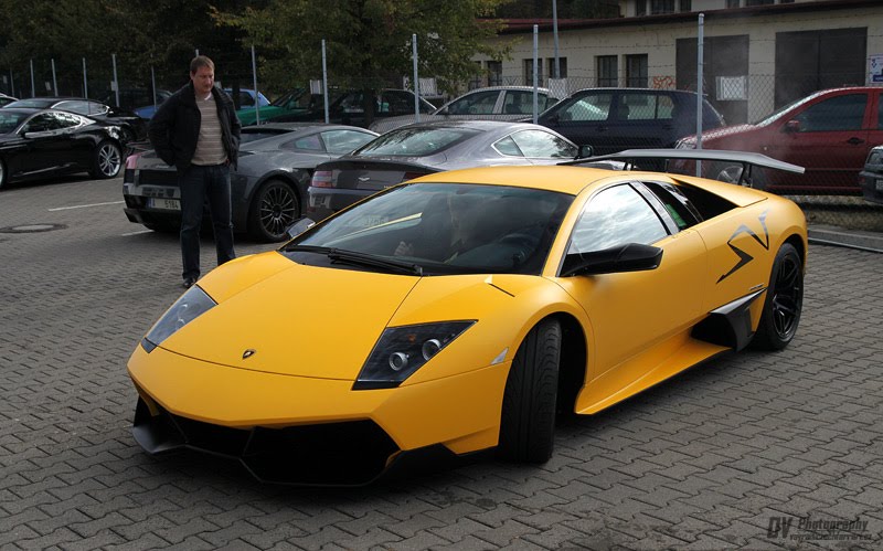[LP670-SV-021.jpg]