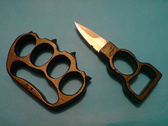 punch dagger