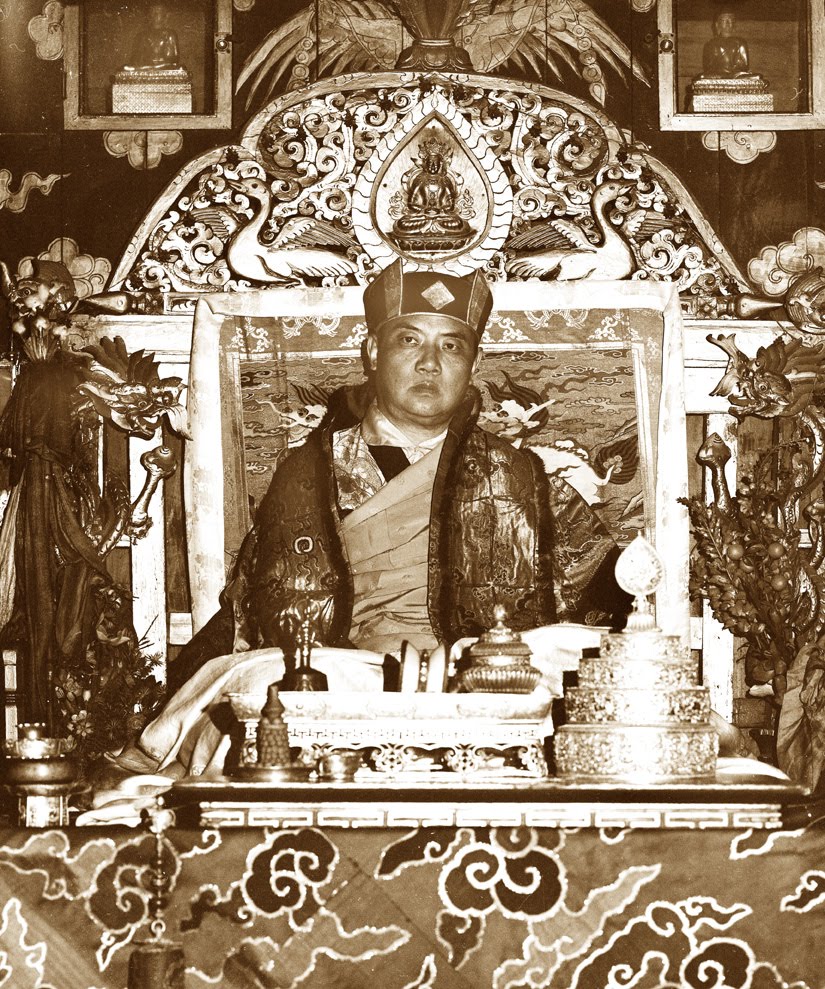 Karmapa 900