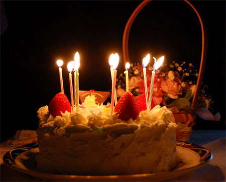 2006_0518_HappyBirthday.jpg