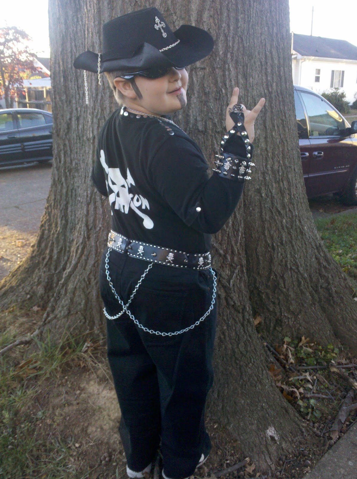 Jarrett's Breadcrumbs... Halloween Ghosts and Goblins and...Billy the