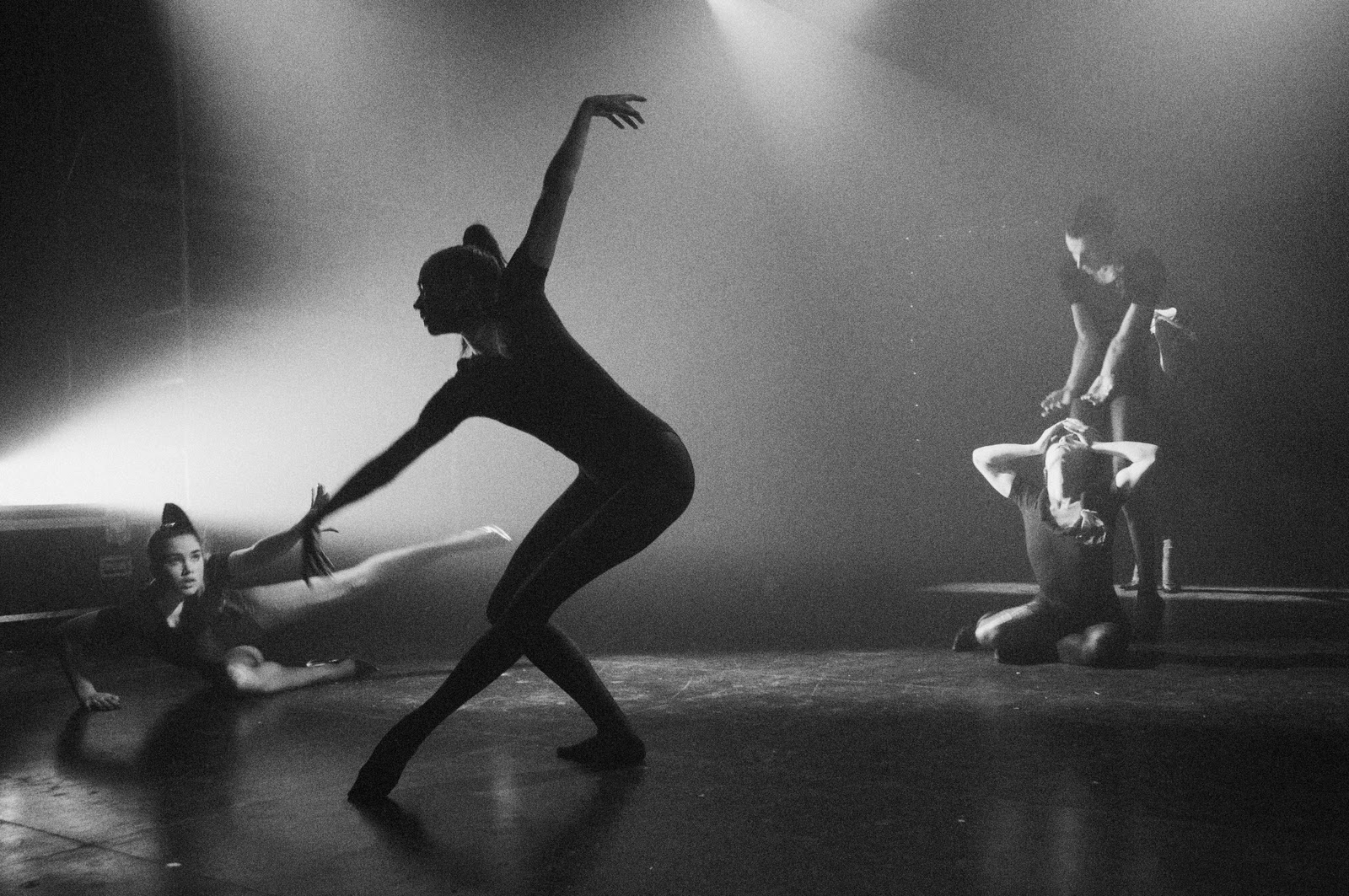 performance art Olivia Hegarty