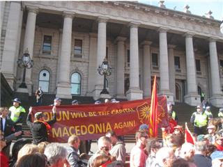 melbourne_macedonia_28_05_08_small.jpg
