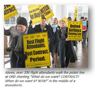 United Airlines flight attendants picket at Chicago-O'Hare Airport on Jan. 7, 2010 (AFA photo) AFA