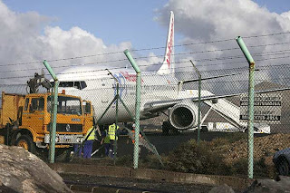 Air Europa B737-800 runway overrun at Lanzarote, Oct. 31, 2008 - Photo by Martínez de Cripan / EFE Air Europa B737-800