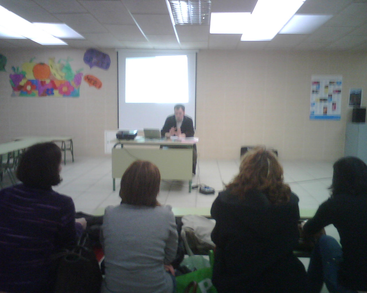 [Charla+Pantallas+sanas-1.jpg]