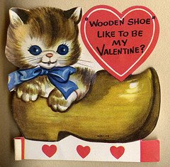 Puffballs sprinkles thought cute little vintage but SPRINKLES AND PUFFBALLS: Valentine Cards Make Me Happy