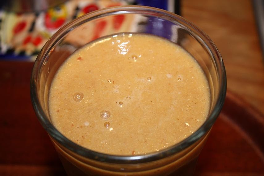 Vegan Epicurean Tangerine, Banana and Apple Juice with Ginger