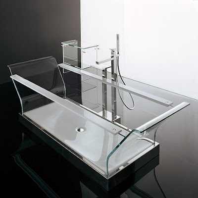 novellini bathtub cristalli 1 Modern Glass Bathubs Just Keep Getting Cooler   Here Are 12 of The Best.