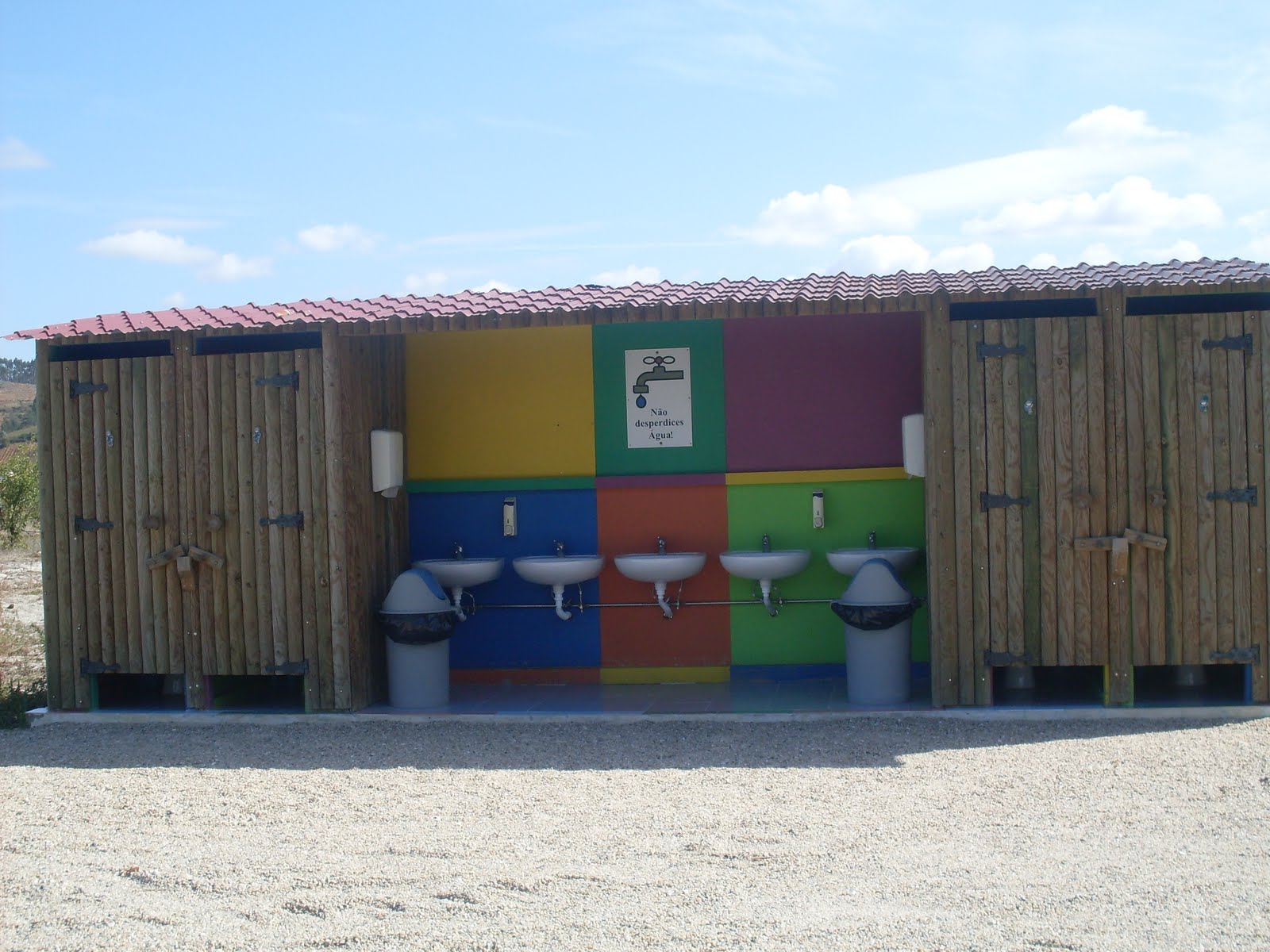 [SDC13300.JPG]