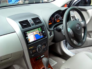 http://4.bp.blogspot.com/_ztkDayvmZPg/SfmLOpIK2CI/AAAAAAAADsQ/V7ntTP7P4ZI/s320/Toyota+Corolla+Altis+4.jpg