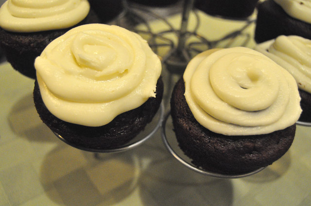 cocoa zucchini cupcakes