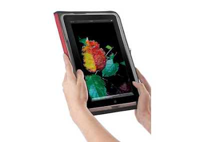Apple iPad : 13 Accessoires chez M EDGE (images) ipad medge 2 Apple iPad : 13 Accessoires chez M EDGE (images)