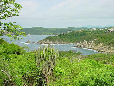 Lado opuesto de la Bahía de Conejos