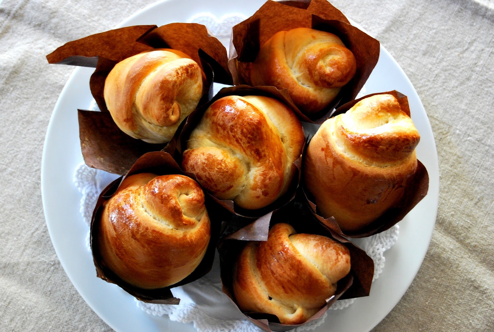 Brioche de París. — Chez Silvia
