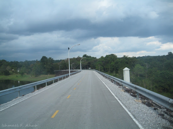 Road on Chulabhorn Dam