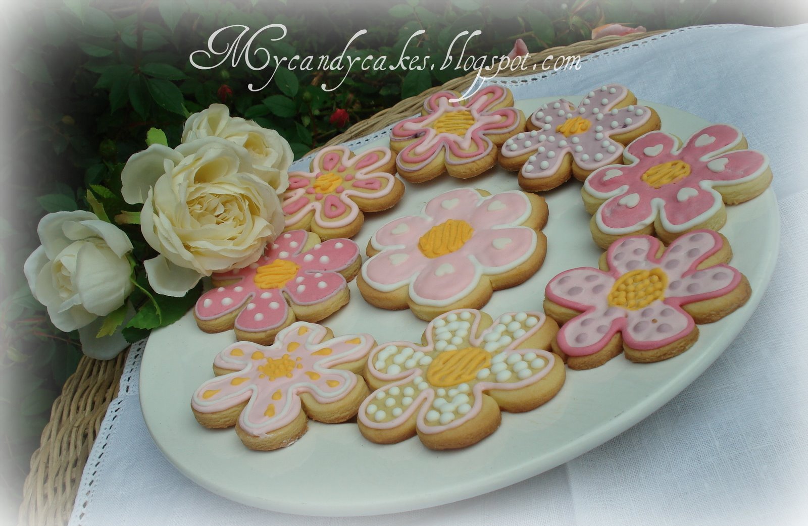 my candy cakes Flower cookies Biscotti decorati fiore